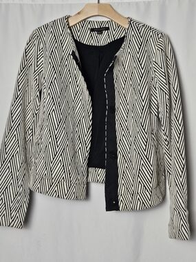 Banana Republic Black and White Chevron Collarless Jacket